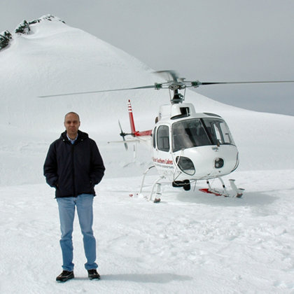 Helicopter tour, Mount Cook, New Zealand, 26.10.2004