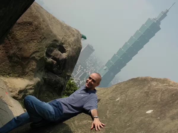 Taipei 101 Skyscraper, Big Stone Park, Mt. Elephant peak, Taipei City, Taiwan, 06.11.2005